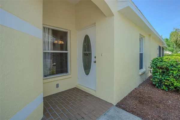 Property Slideshow image 3 of 47 | 10809 collar dr, San Antonio, FL, 33576