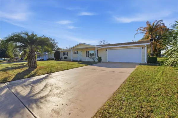 Property Slideshow image 3 of 41 | 6472 sw 106th pl, Ocala, FL, 34476