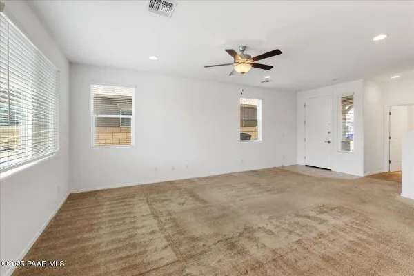 Property Slideshow image 3 of 34 | 6278 goldfinch dr, Prescott, AZ, 86305