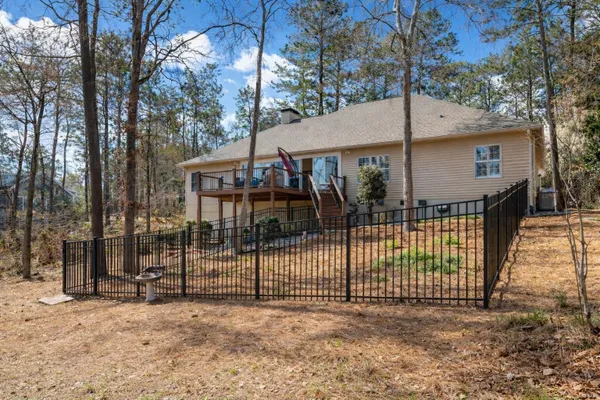 Property Slideshow image 3 of 57 | 182 savannah dr, Mccormick, SC, 29835