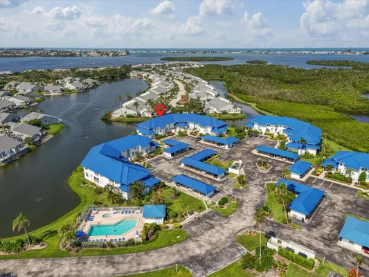 Property Slideshow image 2 of 65 | 970 sandpiper cir # 970, Bradenton, FL, 34209