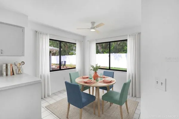 Property Slideshow image 3 of 48 | 4949 pleasant hollow trl 211, Lakeland, FL, 33811