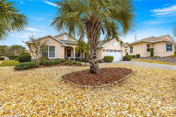 Property Slideshow image 3 of 43 | 8796 sw 83rd cir, Ocala, FL, 34481