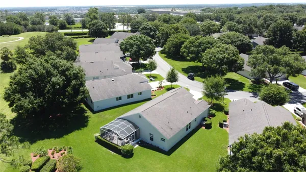 Property Slideshow image 3 of 88 | 3716 eversholt st, Clermont, FL, 34711