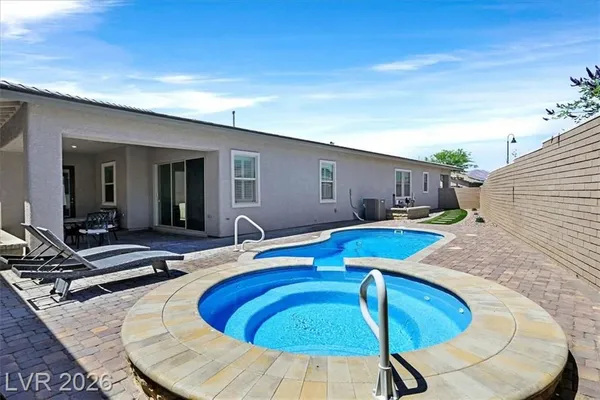 Property Slideshow image 3 of 39 | 349 gillespie glen ave, Henderson, NV, 89011