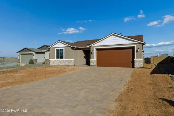 Property Slideshow image 3 of 44 | 7534 e last way trl, Prescott Valley, AZ, 86315