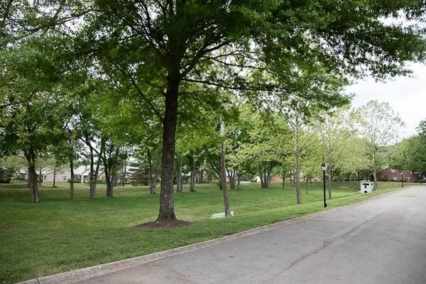 Property Slideshow image 3 of 42 | 7037 sunrise cir, Franklin, TN, 37067