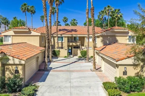 Property Slideshow image 2 of 40 | 55439 winged foot, La Quinta, CA, 92253