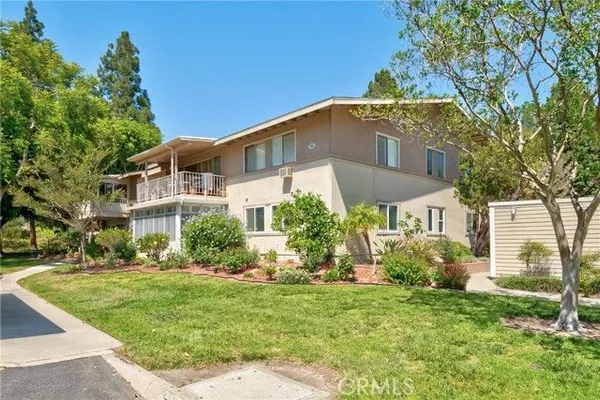 Property Slideshow image 2 of 27 | 173 avenida majorca d, Laguna Woods, CA, 92637