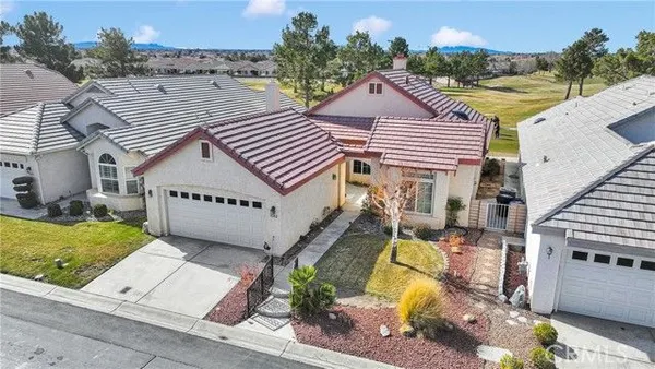 Property Slideshow image 2 of 36 | 11262 country club dr, Apple Valley, CA, 92308