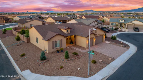 Property Slideshow image 2 of 56 | 7700 e serenade cir, Prescott Valley, AZ, 86315