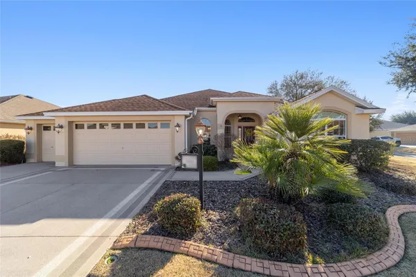 Property Slideshow image 2 of 39 | 2505 heath springs dr, The Villages, FL, 32162