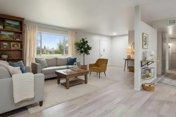 Property Slideshow image 3 of 37 | 816 oakmont ave, Sun City Center, FL, 33573