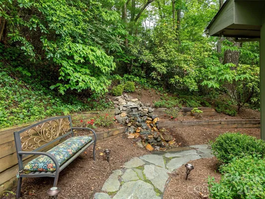 Property Slideshow image 3 of 44 | 204 greenleaf dr, Flat Rock, NC, 28731