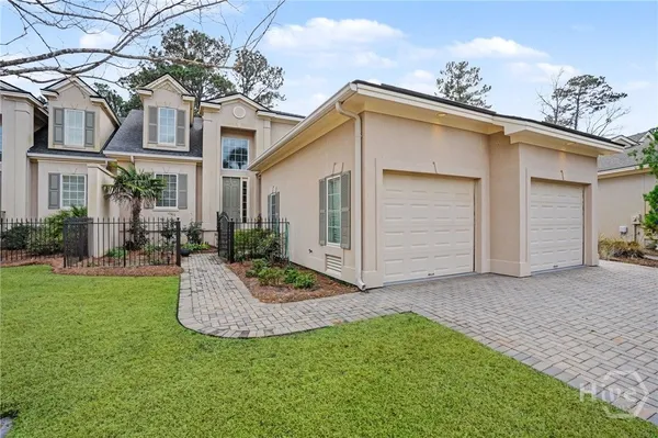 Property Slideshow image 2 of 37 | 129 saltwater way, Savannah, GA, 31411