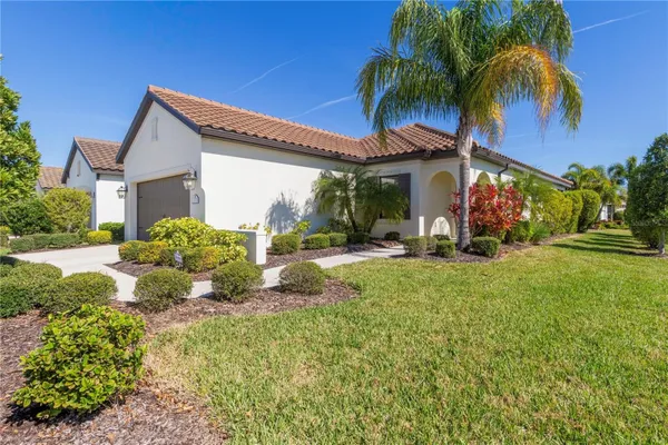 Property Slideshow image 2 of 59 | 3723 azurite way, Bradenton, FL, 34211