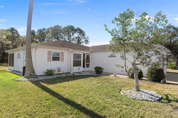 Property Slideshow image 2 of 32 | 29314 princeville dr, San Antonio, FL, 33576