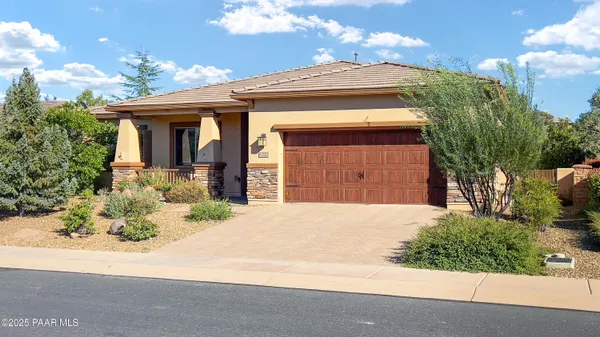 Property Slideshow image 3 of 35 | 423 cabaret st, Prescott, AZ, 86301