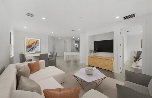 Property Slideshow image 2 of 20 | 18604 harbor sands pl, Lakewood Ranch, FL, 34211