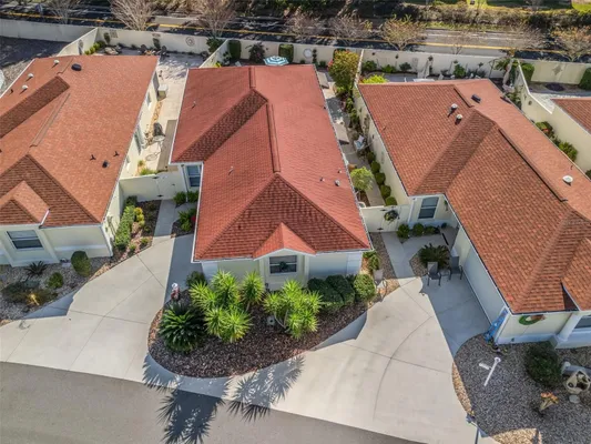 Property Slideshow image 2 of 44 | 1407 montez loop, Lady Lake, FL, 32159