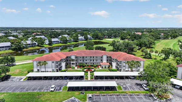 Property Slideshow image 3 of 78 | 6505 stone river rd 308, Bradenton, FL, 34203