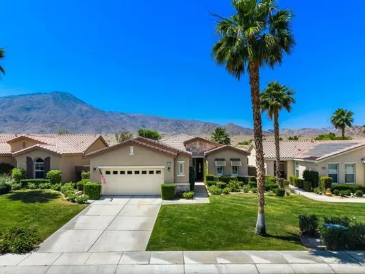 Property Slideshow image 2 of 36 | 61285 living stone dr, La Quinta, CA, 92253