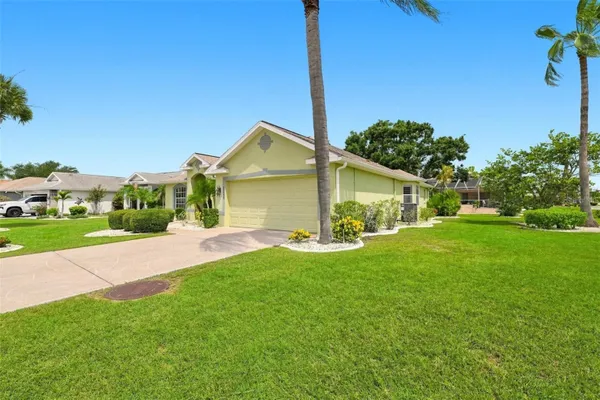 Property Slideshow image 3 of 58 | 2242 w del webb blvd, Sun City Center, FL, 33573