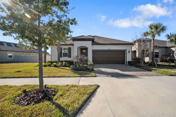 Property Slideshow image 2 of 77 | 10499 gable dig loop, San Antonio, FL, 33576