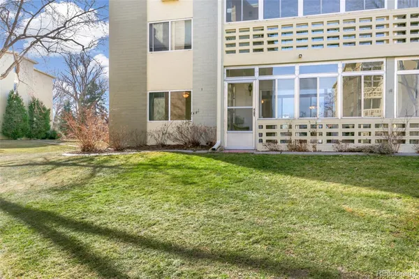Property Slideshow image 2 of 45 | 705 s alton way 11a, Denver, CO, 80247