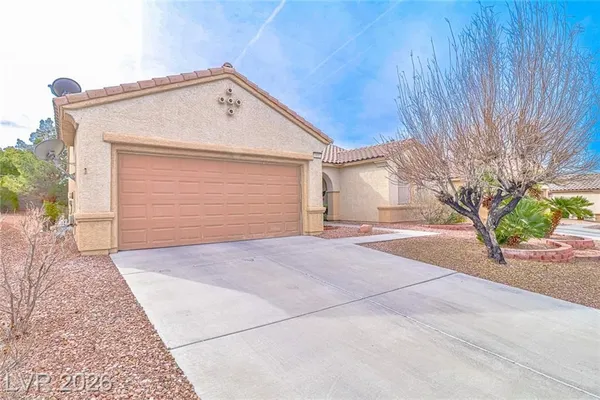 Property Slideshow image 3 of 50 | 1651 danbury crossing dr, Henderson, NV, 89052