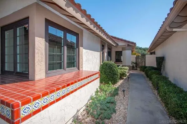 Property Slideshow image 3 of 47 | 17848 caminito balata, San Diego, CA, 92128