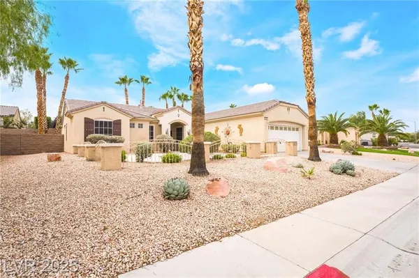 Property Slideshow image 2 of 58 | 2539 evansville ave, Henderson, NV, 89052