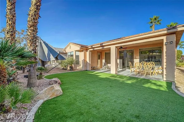 Property Slideshow image 3 of 48 | 4379 bella cascada st, Las Vegas, NV, 89135
