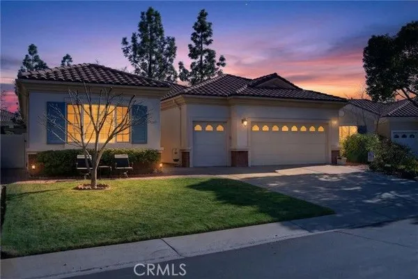 Property Slideshow image 3 of 58 | 1578 castle pines ln, Beaumont, CA, 92223