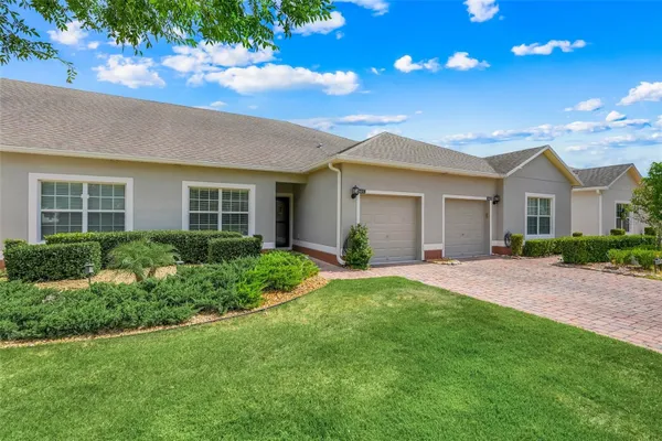 Property Slideshow image 3 of 50 | 3641 solana cir c, Clermont, FL, 34711