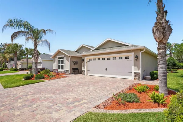 Property Slideshow image 3 of 62 | 4988 big cypress st, Oxford, FL, 34484