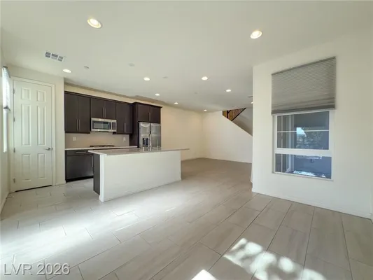 Property Slideshow image 2 of 42 | 24 kimberlite dr, Henderson, NV, 89011