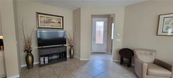 Property Slideshow image 3 of 50 | 127 bayou bend rd, Groveland, FL, 34736