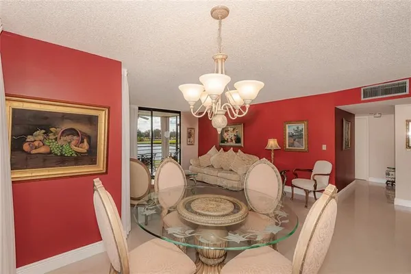 Property Slideshow image 3 of 26 | 1200 saint charles pl l19, Pembroke Pines, FL, 33026