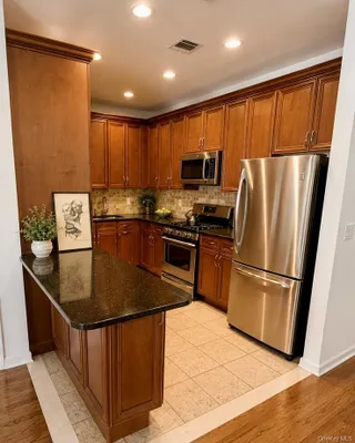 Property Slideshow image 3 of 8 | 115 autumn dr, Oyster Bay, NY, 11803