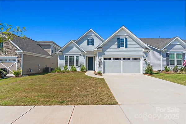 Property Slideshow image 2 of 48 | 7332 jolly brook dr, Charlotte, NC, 28215