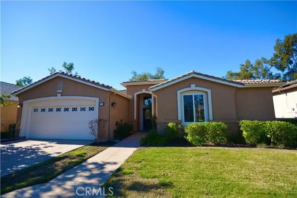 Property Slideshow image 2 of 28 | 233 eagle ln, Hemet, CA, 92545