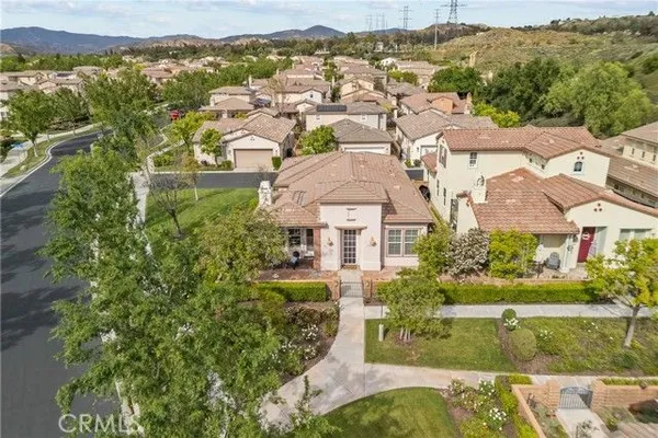 Property Slideshow image 2 of 73 | 23753 maple leaf ct, Valencia, CA, 91354