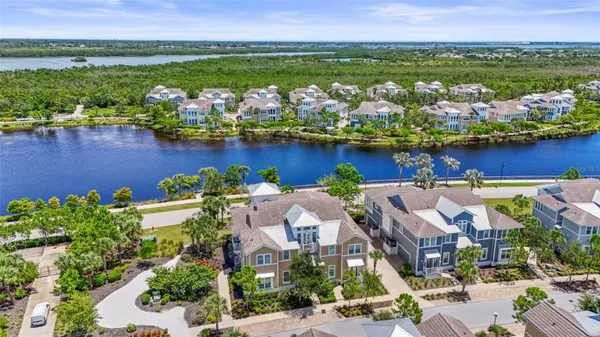 Property Slideshow image 2 of 76 | 303 compass point dr 101, Bradenton, FL, 34209