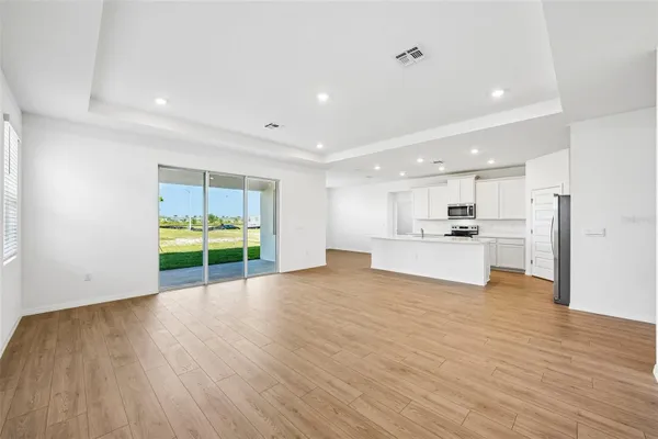 Property Slideshow image 3 of 53 | 2265 hamden way, Mount Dora, FL, 32757
