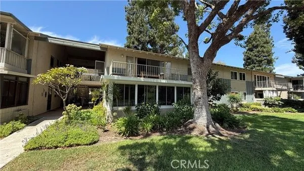 Property Slideshow image 3 of 4 | 116 via estrada q, Laguna Woods, CA, 92637