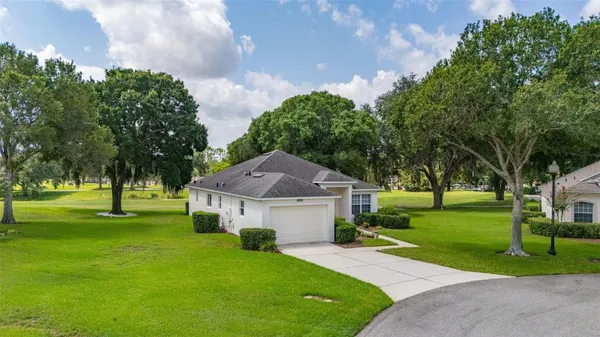 Property Slideshow image 2 of 35 | 3604 kingswood ct, Clermont, FL, 34711