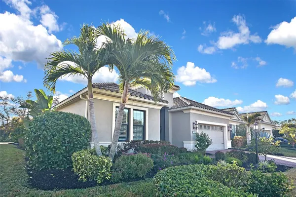 Property Slideshow image 2 of 60 | 27352 driver ln, Englewood, FL, 34223