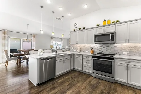 Property Slideshow image 3 of 43 | 2932 beadle pl, The Villages, FL, 32163