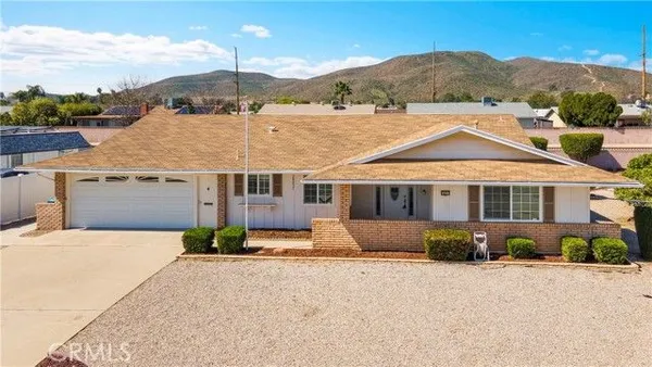 Property Slideshow image 2 of 46 | 28057 saint marys st, Menifee, CA, 92586